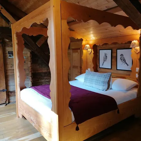 Les Pipistrelles Couette-café Saint-Beron